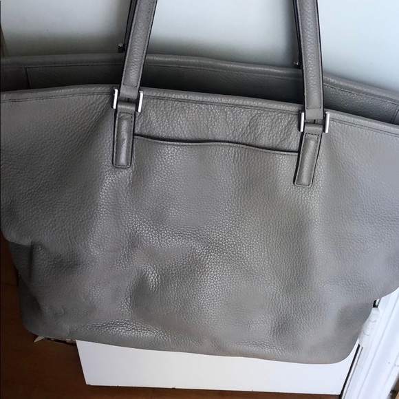 Michael Kors leather handbag - Picture 4 of 7